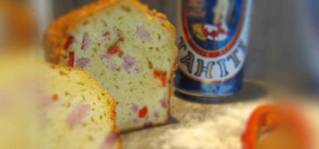 Cake aux poivrons, jambon, Ossau-Iraty et à la bière