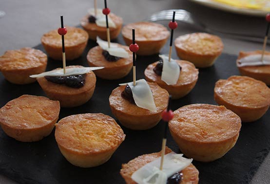 Financier au fromage de brebis ossau-iraty