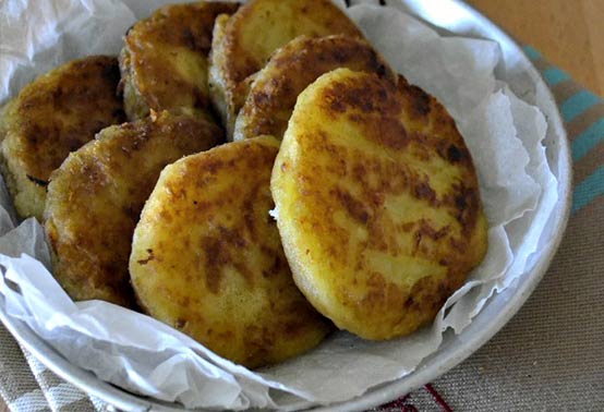 Galettes de pommes de terre et fromage de brebis Ossau Iraty