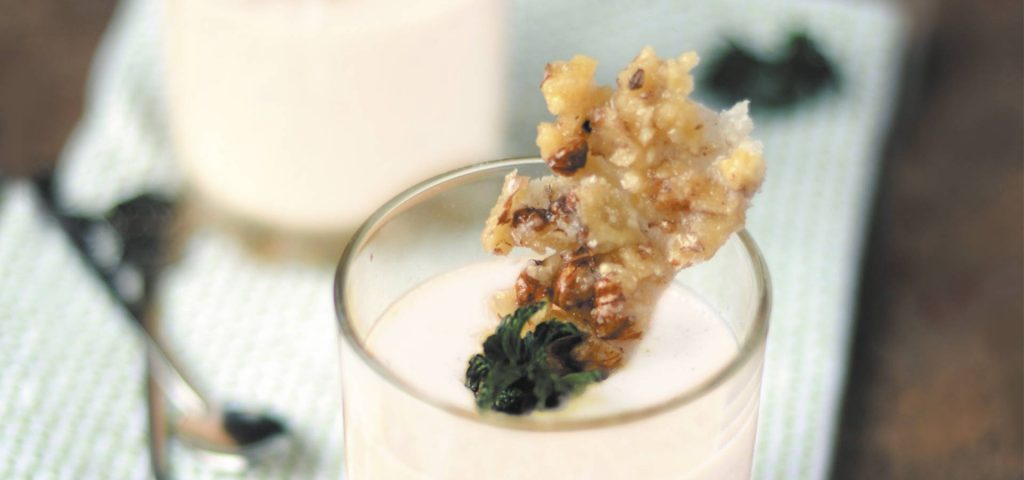 Panna Cotta à l’Ossau-Iraty et crumble de noisettes